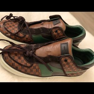 Authentic Louis Vuitton Canvas Sz 13